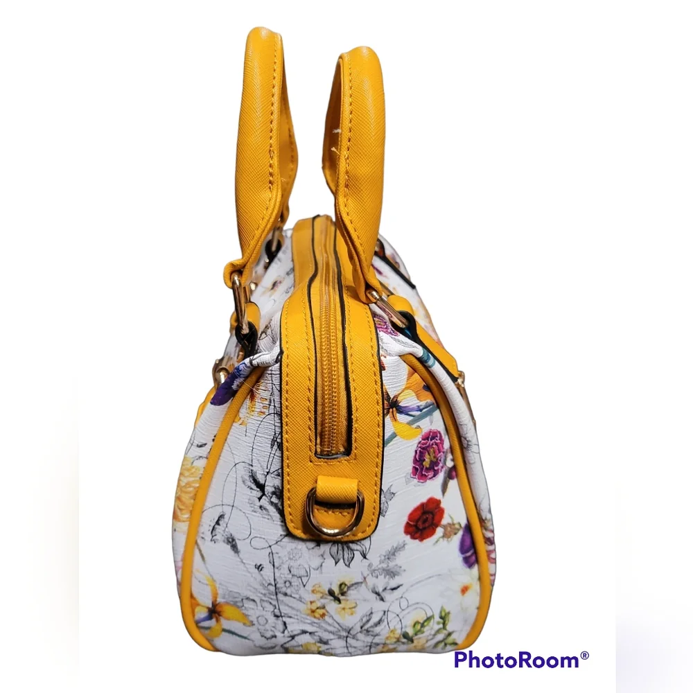 Adorable Spring Bag - Picture 3 of 3